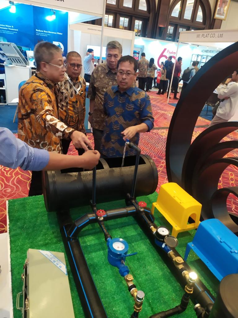 Hadiri IWWEF 2023 di Jakarta, Dirut PDAM Makassar Apresiasi Pameran Teknologi Terbaru Pengelolaan Air