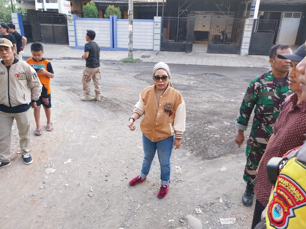 Anggota Dewan Nunung Dasniar Desak Pemkot Segera Perbaiki Infrastuktur Jalan Bangkala