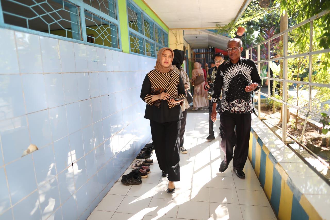 Wawali Fatmawati Tinjau SDN di 4 Kecamatan, Untuk Wujudkan Sekolah Terintegrasi