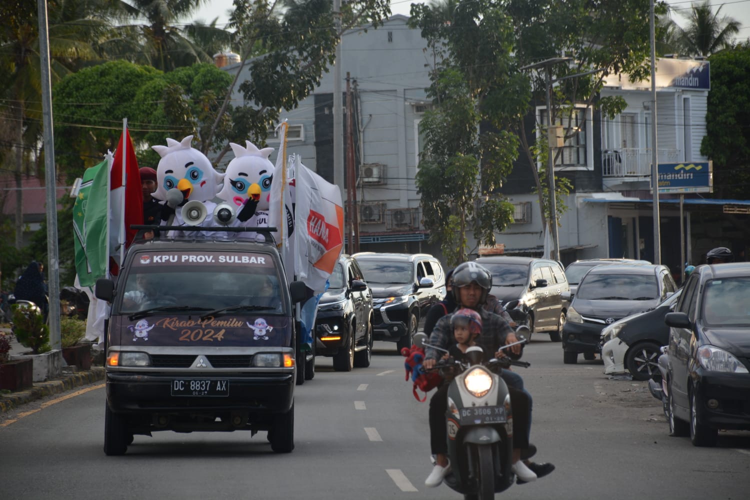 Start dari Pulau Morotai, Tim V Kirab Pemilu 2024 Tiba di Pasangkayu 