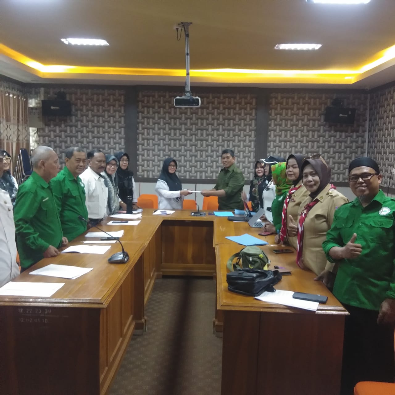 Resmi Terima SK, FKH Parepare Konsisten Dukung Pemkot Parepare Wujudkan Kota Hijau