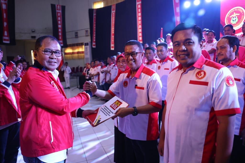 Lantik Pengurus IKA Unhas Pinrang 2022-2026, Danny Pomanto: Bangun Sinergitas