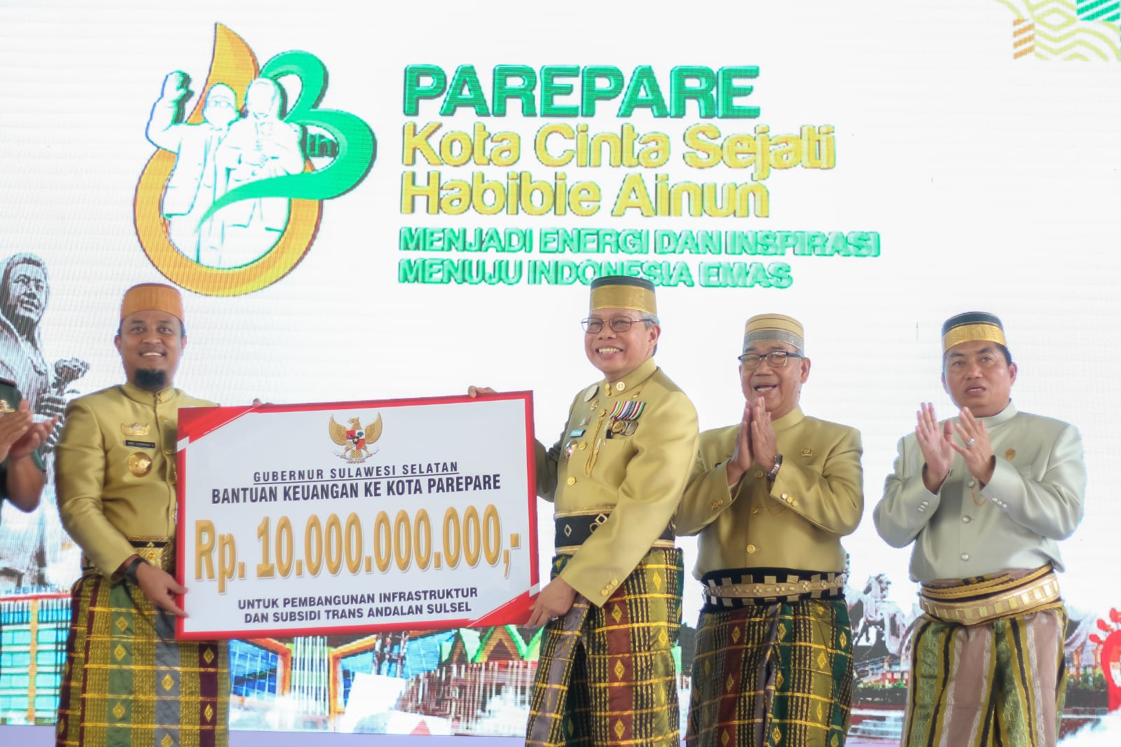 Gubernur Sulsel Akui Keberhasilan Taufan Pawe Bangun Parepare, Kembali Gelontorkan Bantuan Rp10 Miliar