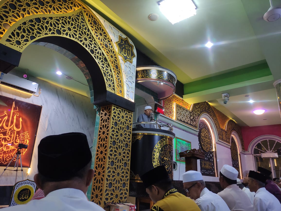 Safari Ramadan di Bacukiki Barat, Ketua DPRD Sampaikan Capaian Pembangunan Pemkot Parepare untuk Masyarakat 