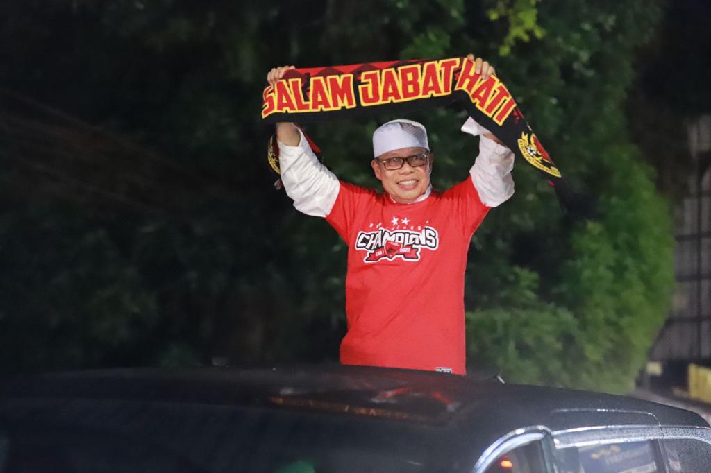 Trofi Juara PSM di Parepare, Suporter: Terima Kasih Pak Taufan Pawe, Selanjutnya Harus Gubernur