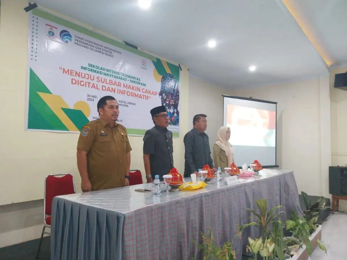 Menuju Cakap Digital dan Informatif, Dinas Kominfopers Sulbar Gelar Sekolah Internet di Majene