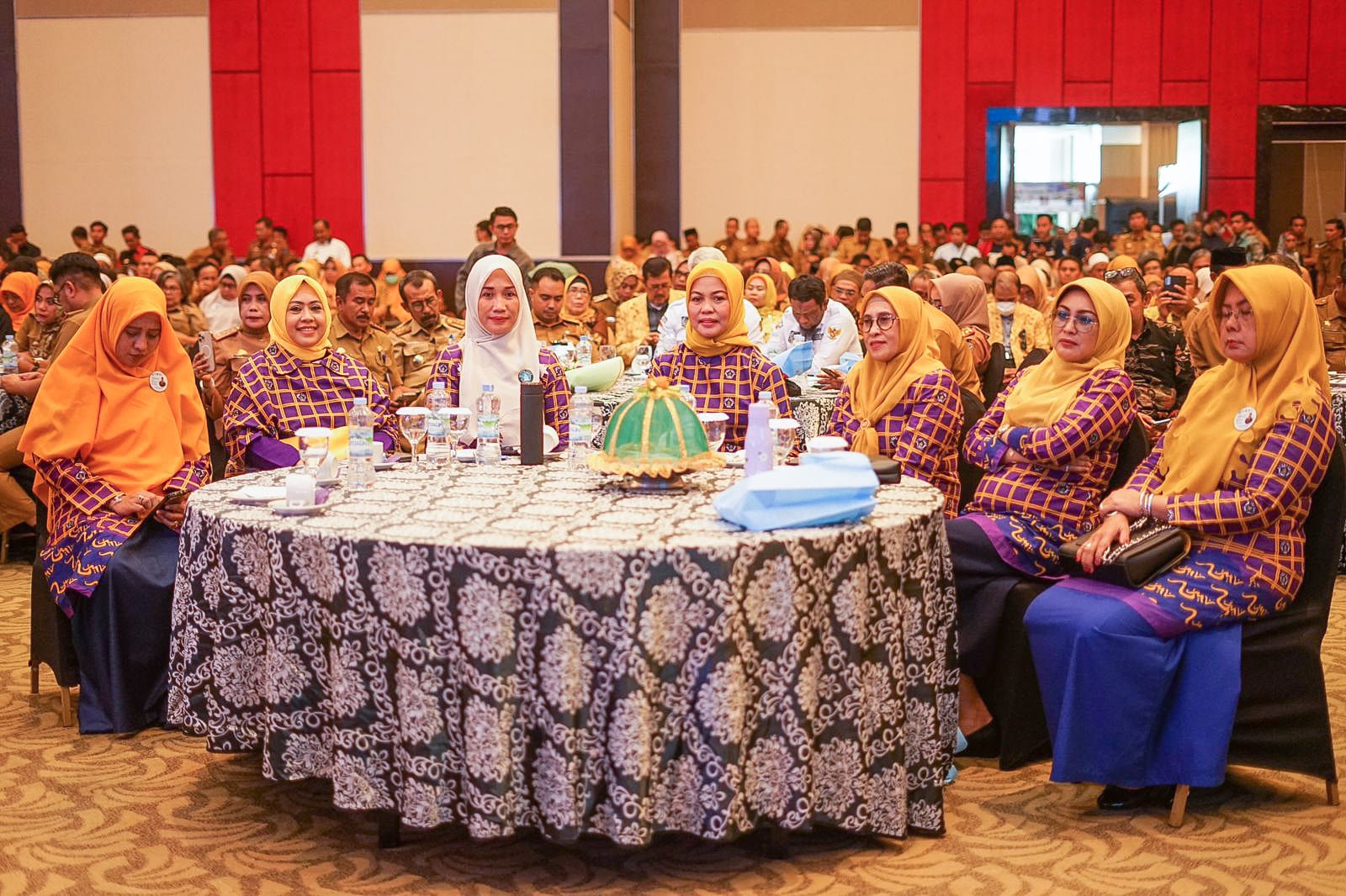 Hadiri Rakor Bunda PAUD se-Sulsel, Erna Taufan Pesan Jadikan Bulan Pendidikan Merdeka Belajar Momen Berinovasi