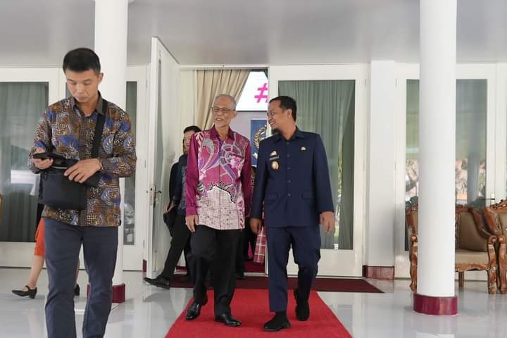 Gubernur Sulsel Bertemu Menteri Sosial Singapura, Bahas Langkah Strategis untuk Mempererat Hubungan Kerja Sama