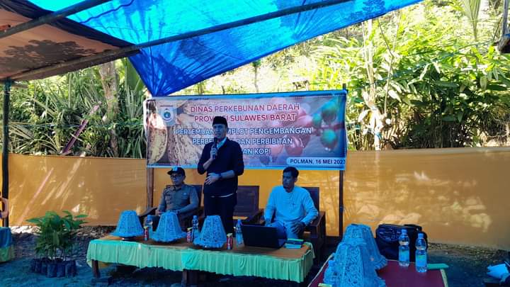 Wakil Ketua DPRD Gelar Pertemuan Demplot dengan Petani di Polman