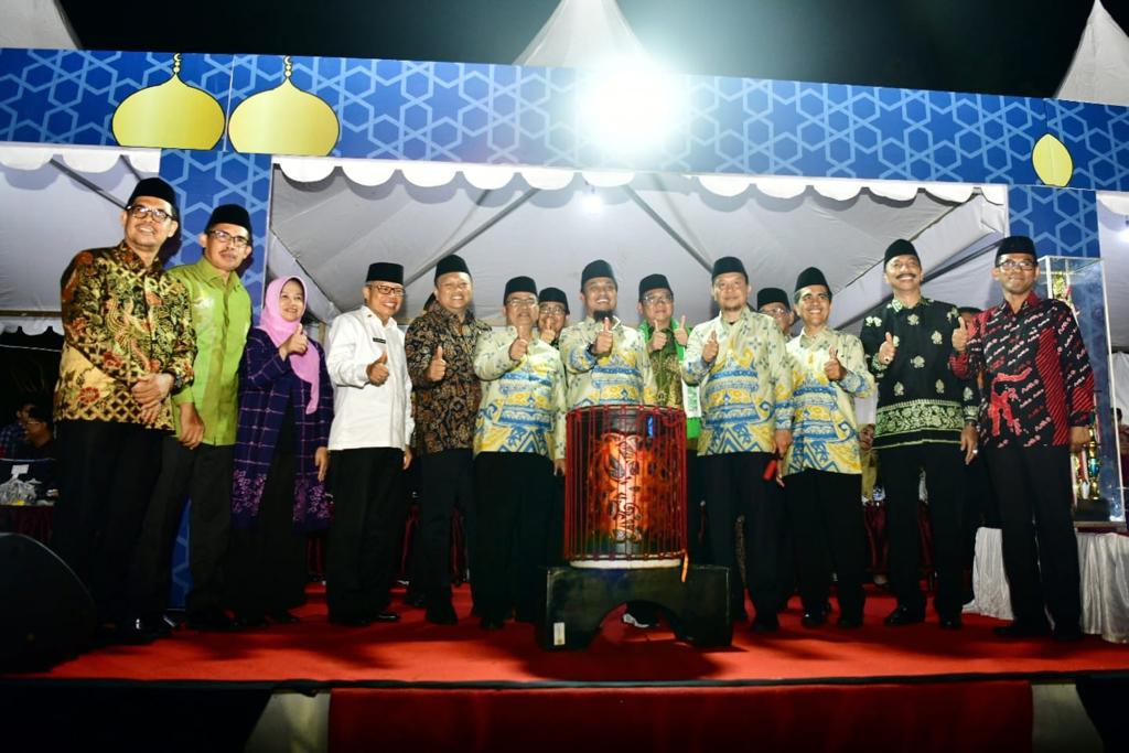 Bersama Gubernur Hadir di Pembukaan STQH Sulsel di Selayar, Taufan Pawe Pesan Kafilah Jaga Nama Baik Parepare dan Ukir Prestasi 