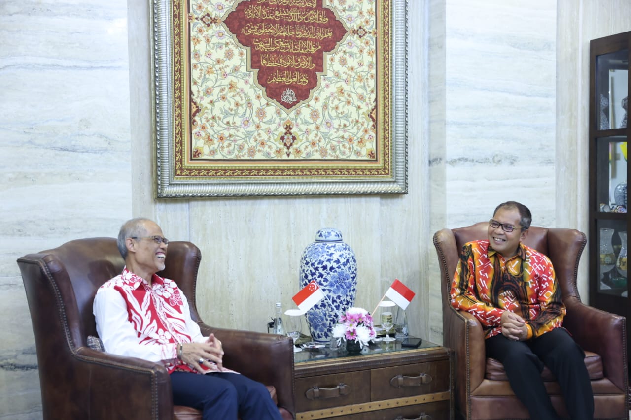 Wali Kota Danny Pomanto Memaparkan Proyek Prestisius Pemkot Makassar ke Menteri Singapura Masagos Zulkifli