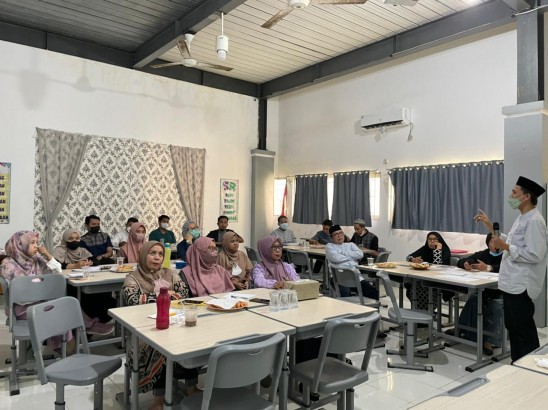 Rapor Pendidikan SMA Islam Athirah Bukit Baruga Termasuk Sekolah Peringkat Atas