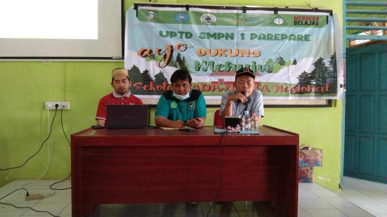 SMPN 1 Parepare Berbenah Menuju Sekolah Adiwiyata Nasional