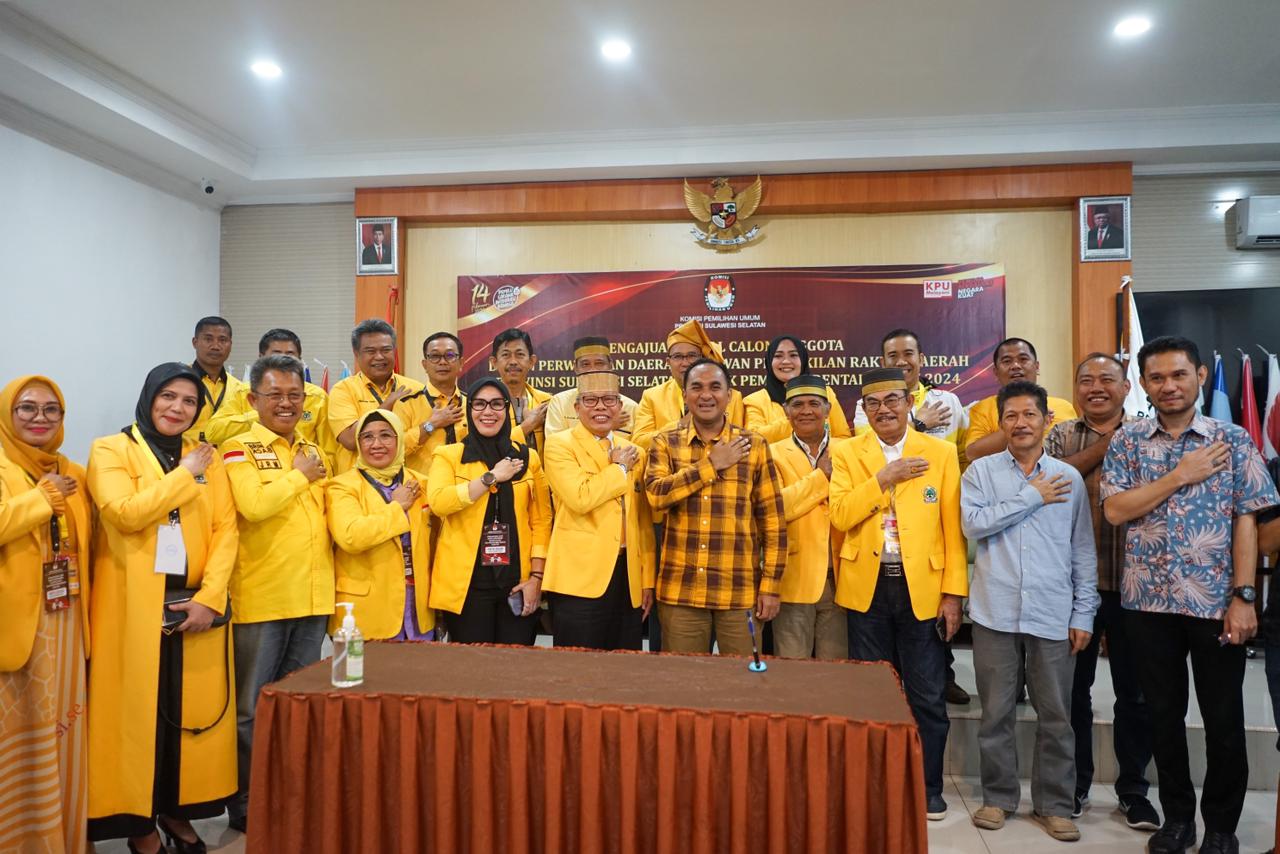 Pendaftaran Bacaleg, Taufan Pawe Optimis Golkar Sulsel Kembali Jadi Pemenang