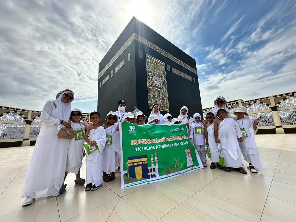 Kenalkan Tata Cara Haji, TK Islam Athirah 1 Melaksanakan Manasik