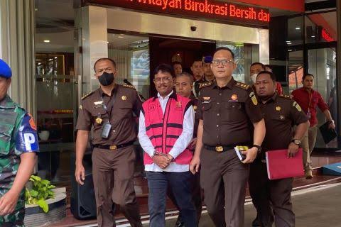 Menkominfo Johnny G Plate Tersangka Korupsi Proyek BTS, Langsung Ditahan Kejagung