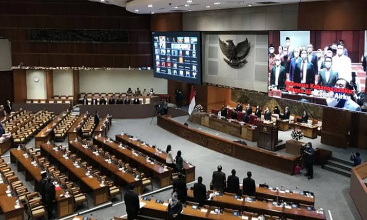 Golkar Tolak Kenaikan Gaji PNS, PPP Malah Ikutan Setuju