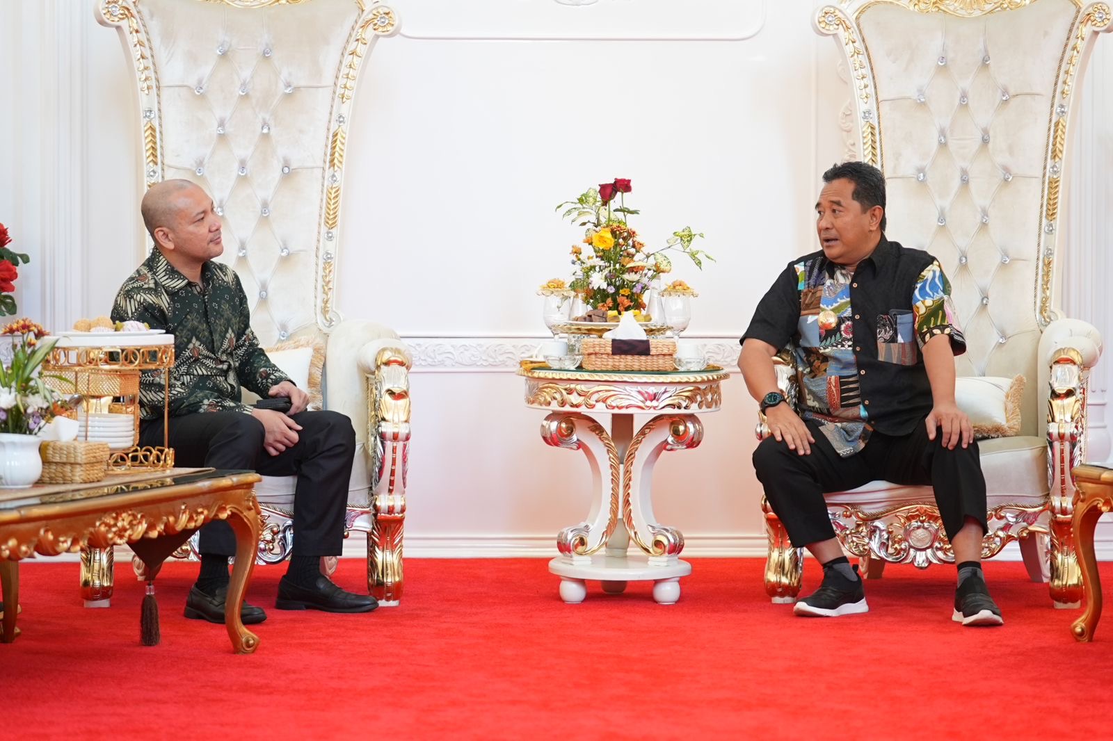 Deputi Kemenko Marvest Bertemu Pj Gubernur, Siap Bantu Ketersediaan Listrik untuk Investasi di Sulsel