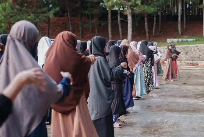 Pemilik Ponpes di Manggarai Timur Lecehkan Muridnya, Ancam Orangtua akan Mati Jika Tidak Diladeni