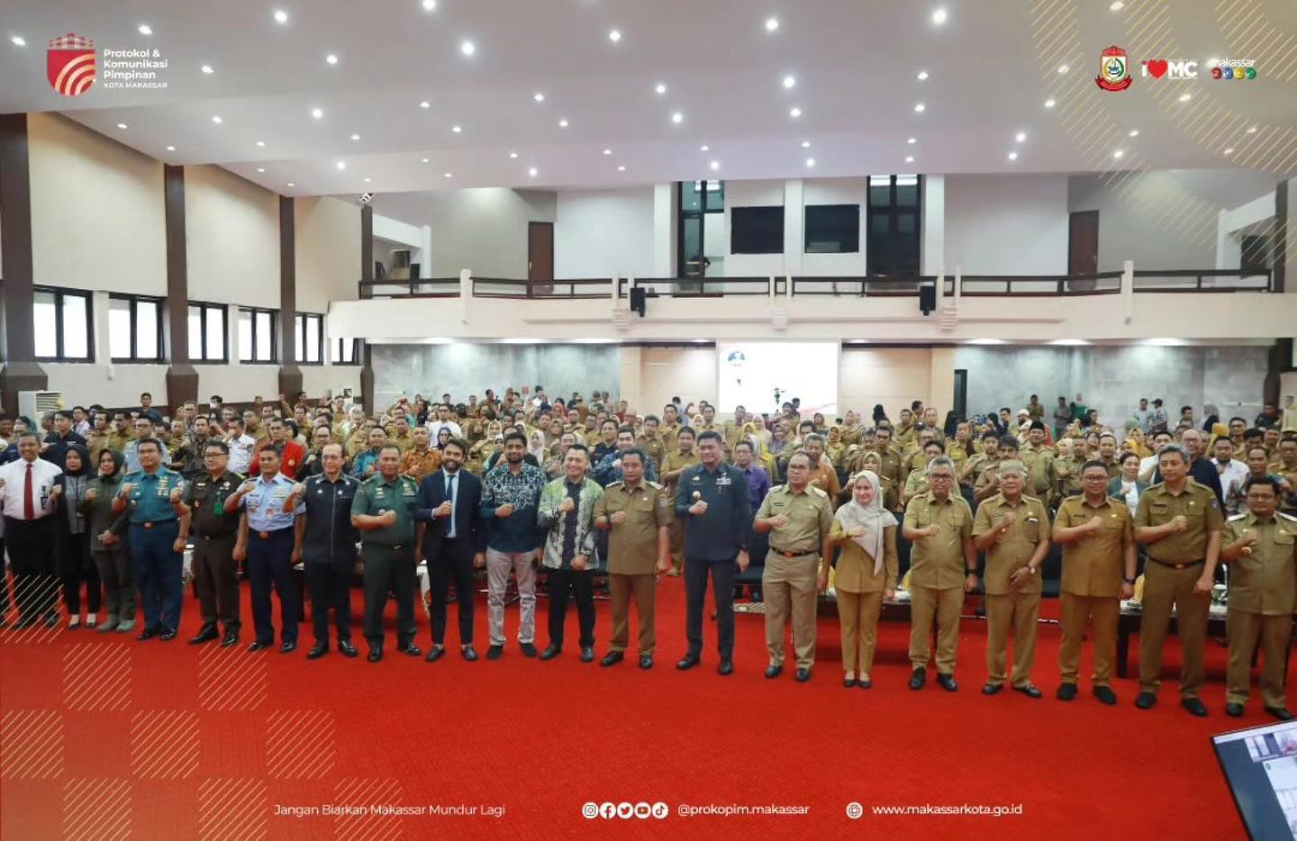 Bersama Kepala Daerah se-Sulsel, Wali Kota Danny Pomanto Hadiri Penandatanganan MoU Antara Pemprov dengan PT Yas Exports International