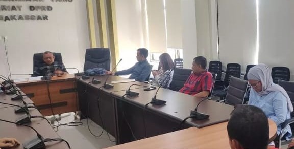 Sekretariat DPRD Makassar Terima Kunjungan Pansus DPRD Polman