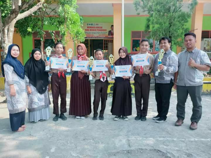 Pelajar SMPN 1 Parepare Cetak Prestasi di Festival Tunas Bahasa Ibu