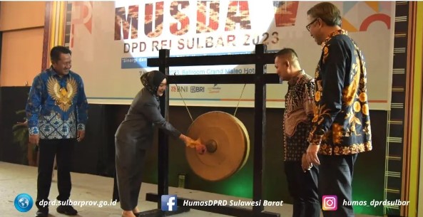 Ketua DPRD Sulbar Hadiri Sekaligus Membuka Musda REI Sulbar