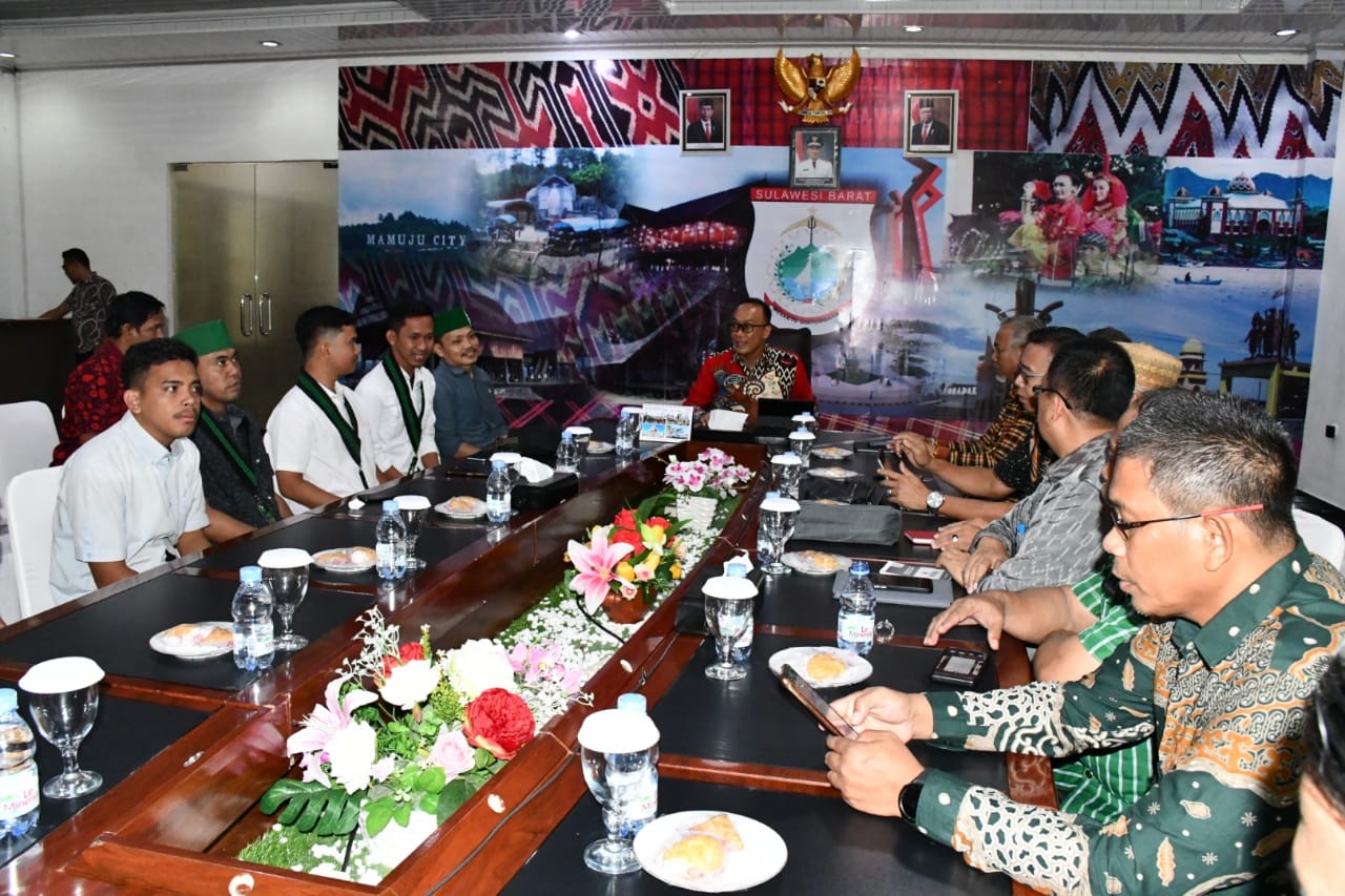 HMI se-Sulbar Audiensi ke Pj Gubernur, Bahas Pelayanan RSUD dan Memastikan APBD Fokus Menyelesaikan Masalah 4+1  