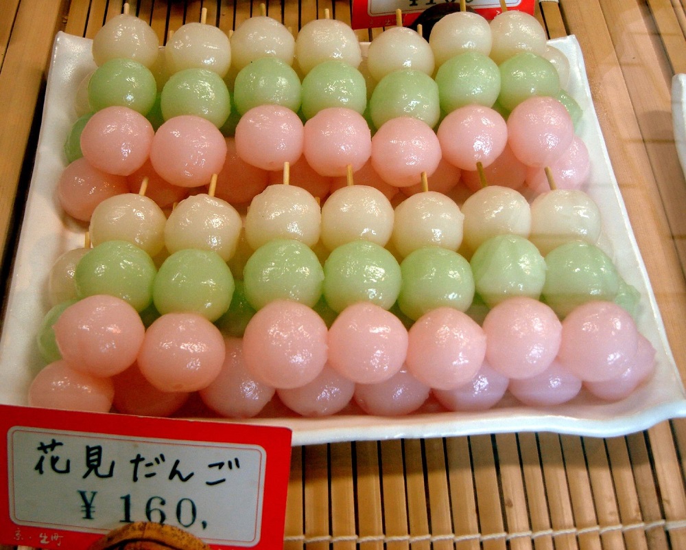 Resep Dango, Camilan Manis Khas Jepang yang Dibuat dari Tepung Beras