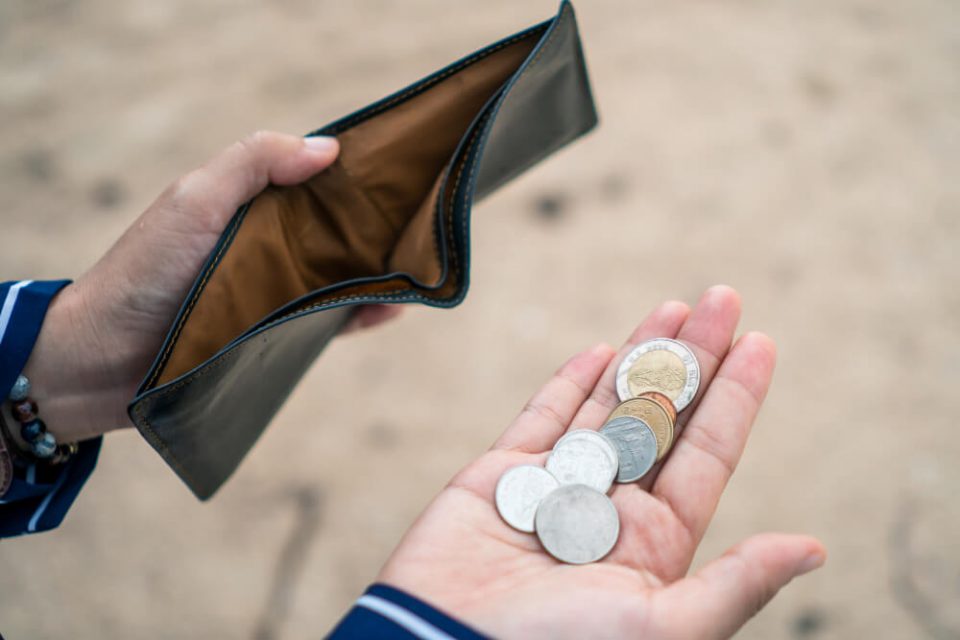 Selalu Merasa Uang Pas-pasan dan Susah Nabung, Begini Tips Mengatasinya