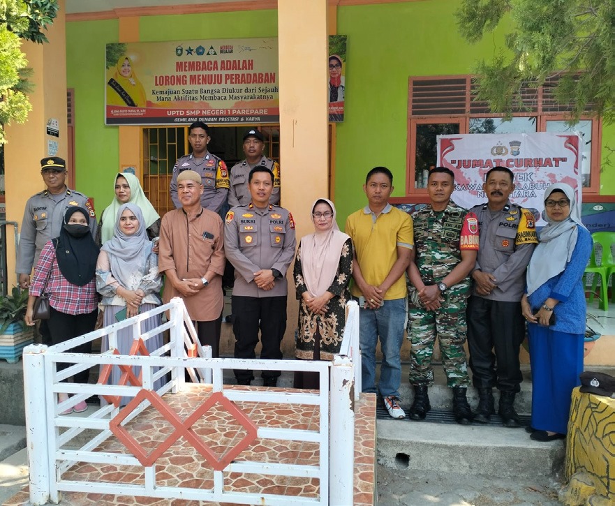 Jumat Curhat Sasar SMPN 1 Parepare, Kapolsek KPN Edukasi Cegah Bullying 