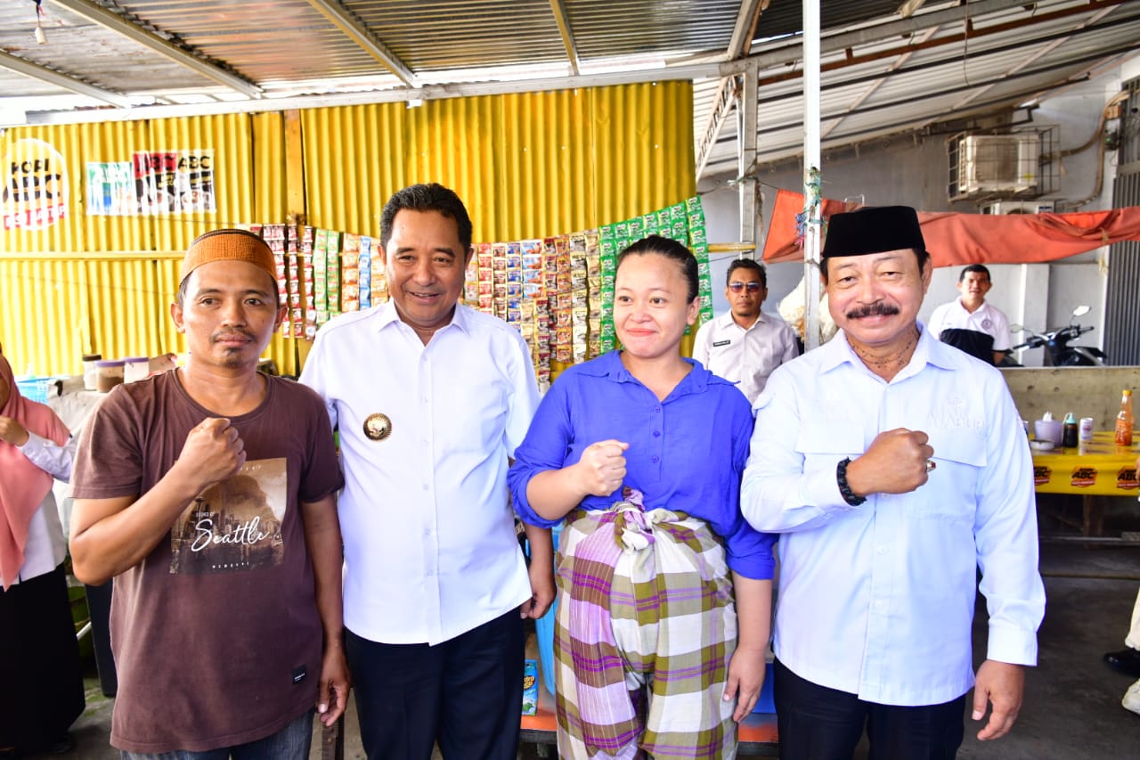 Pemilik Warung Kopi di Gowa Terharu Disinggahi Pj Gubernur, Minta Izin Pakai Nama Bahtiar untuk Anaknya 
