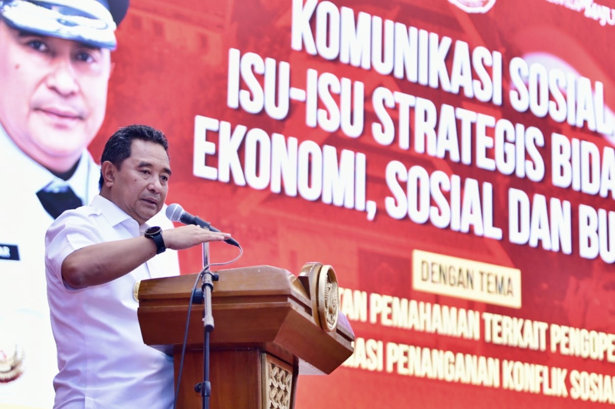 Aplikasi SIPKS Dikembangkan, Pj Gubernur Sulsel: Teknologi untuk Deteksi Dini Konflik Sosial 