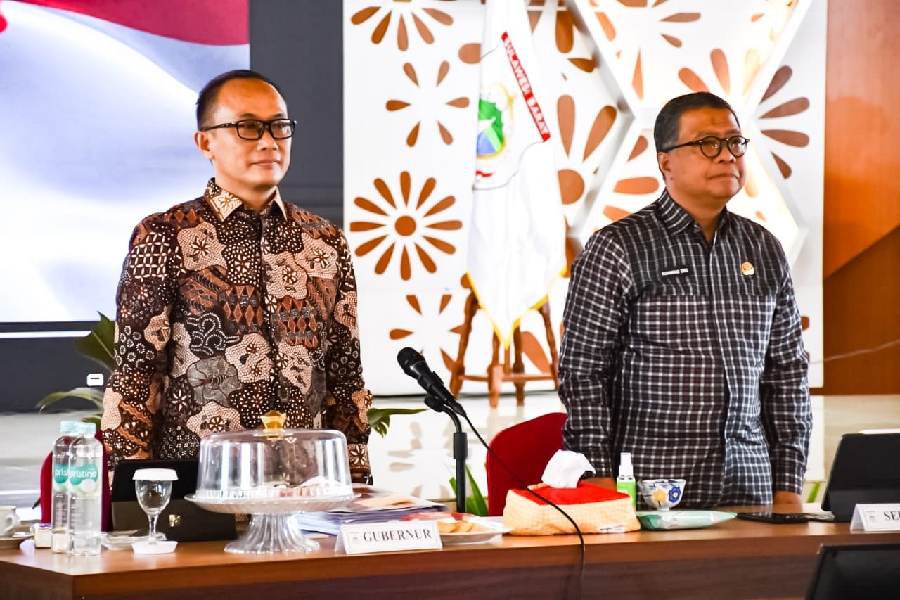 Rapim Bersama OPD, Pj Gubernur Sulbar Mengecek progres Kinerja Selama Sembilan Bulan