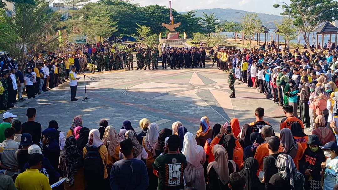 Gerakan Bersih Pantai, Pemkot Gugah Semua Elemen Masyarakat Jaga Parepare Selalu Bersih dan Indah 