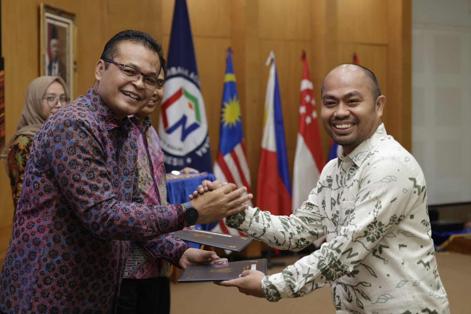 Kadispar Makassar Muhammad Roem Jadi Lulusan Terbaik dalam Pelatihan Kepemimpinan Nasional Tingkat II