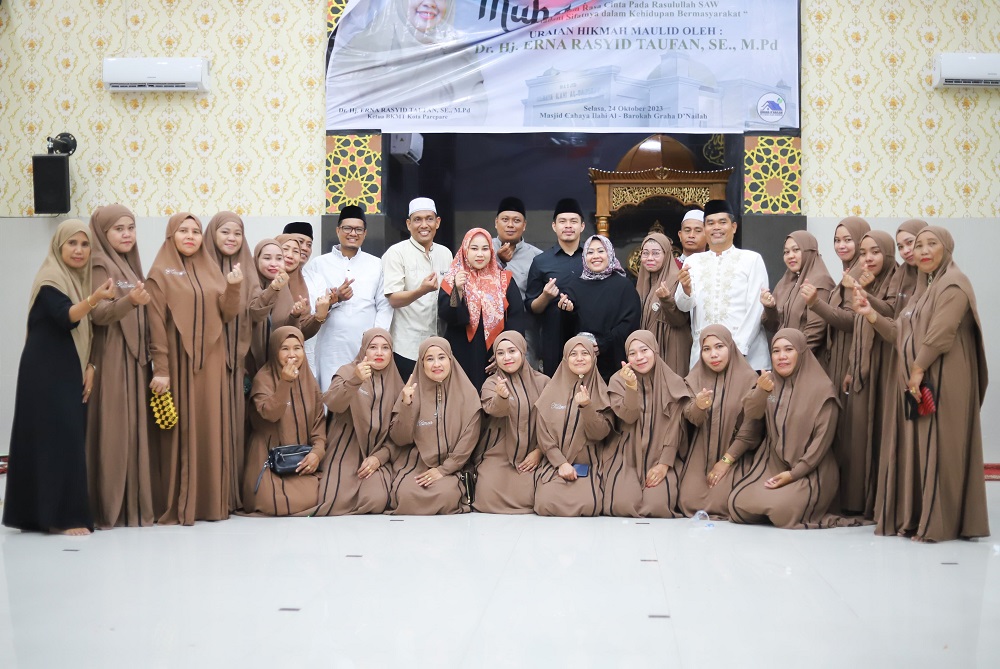 Maulid di Masjid Cahaya Illahi Al-Baraqah, Erna Rasyid Taufan Pesankan 2 Warisan Rasulullah