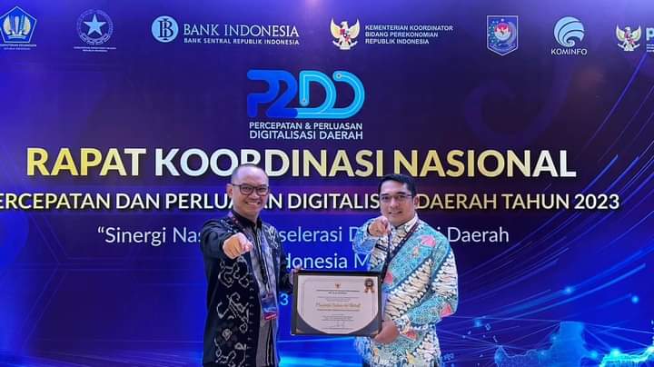 Sulbar Raih Penghargaan Terbaik ke-2 TP2DD Provinsi Wilayah Sulawesi Tahun 2023