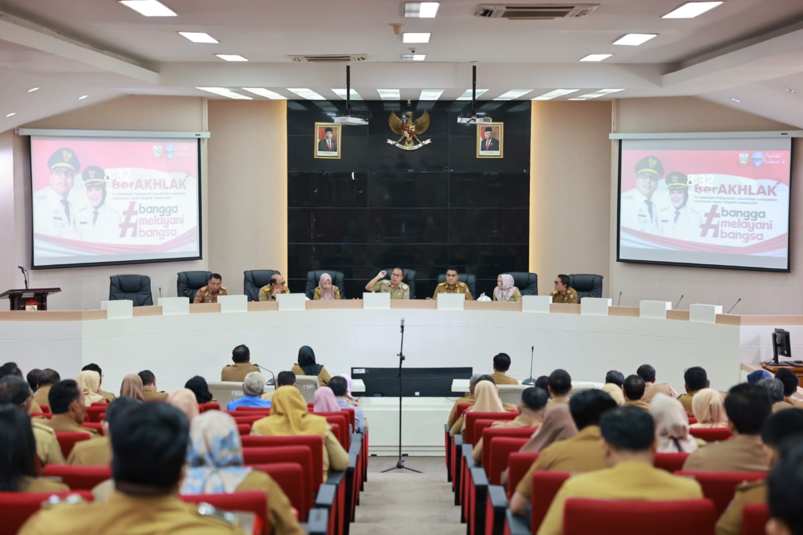 Pimpin Rakor Pemkot Makassar, Danny Pomanto: ASN/Laskar Pelangi Rajin Akan Saya Promosi