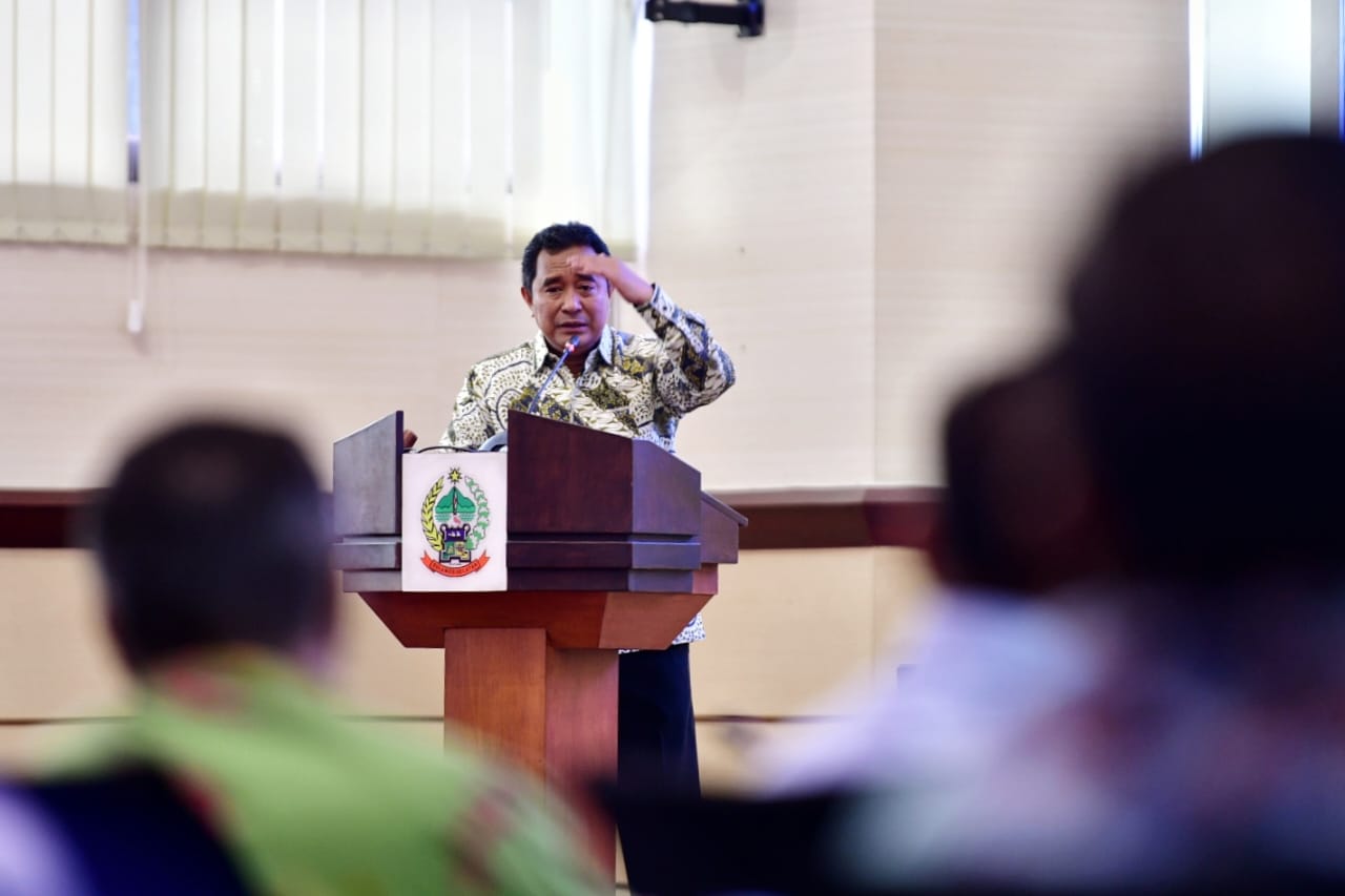 Dampak El Nino Tingkatkan Resiko Kebakaran, Pj Gubernur Bahtiar Pimpin Rakor Penanganan Karhutla