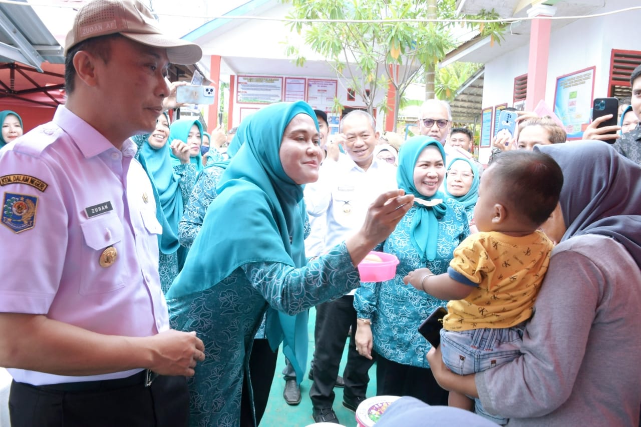 Launching Rumah Kibas Stunting di Polman, Pj Gubernur Target Tiga Bulan Zero Stunting di Desa Bunga-bunga