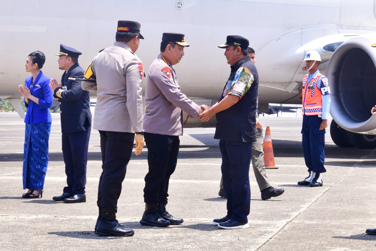 Berkunjung di Sulsel, Kapolri Puji Kepemimpinan Bahtiar Baharuddin