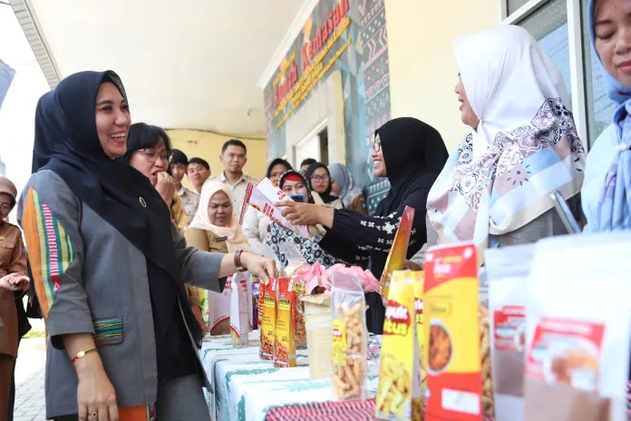 Apresiasi Rumah Kemasan Berfasilitas Lengkap, Pj Ketua Dekranasda Sulsel Minta UMKM Tetap Disubsidi