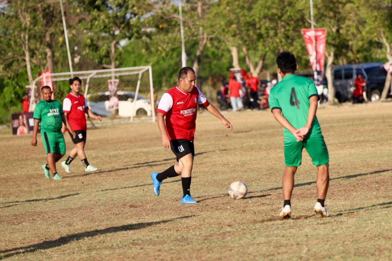 Semangat Danny Pomanto Cari Atlet Olahraga Sepak Bola, Intruksikan Lurah Segera Buat Tim Kesebelasan 