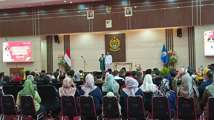 Pj Gubernur Bahtiar Lantik Mochammad Akbar Andi Leluasa sebagai Wakil Bupati Luwu Timur