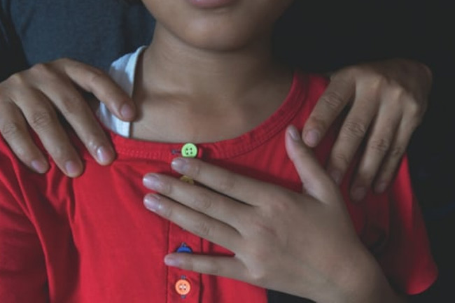 Pria 50 Tahun Cabuli Bocah 6 Tahun, Paksa Mengulum Kemaluan