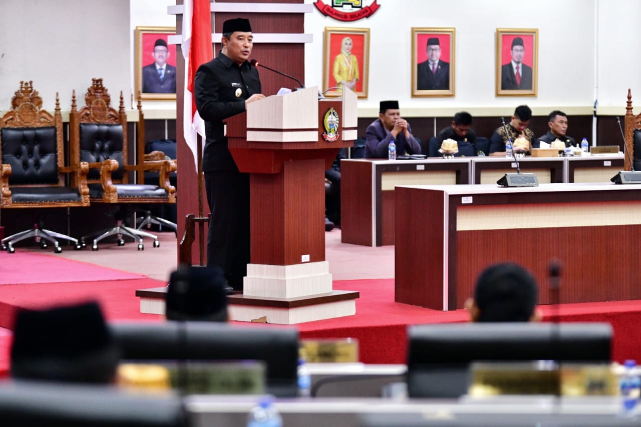 Pj Gubernur Bahtiar Sampaikan 8 Program Prioritas Saat Pidato Perdana di DPRD