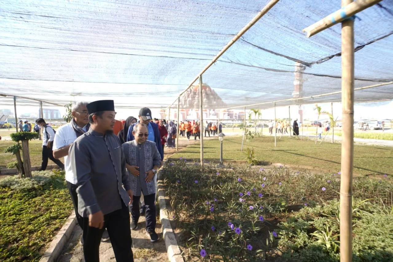 Gubernur Tinjau Taman Religi Andalan, Taman Pertama di Indonesia Timur yang Menjadi Edu Agrowisata