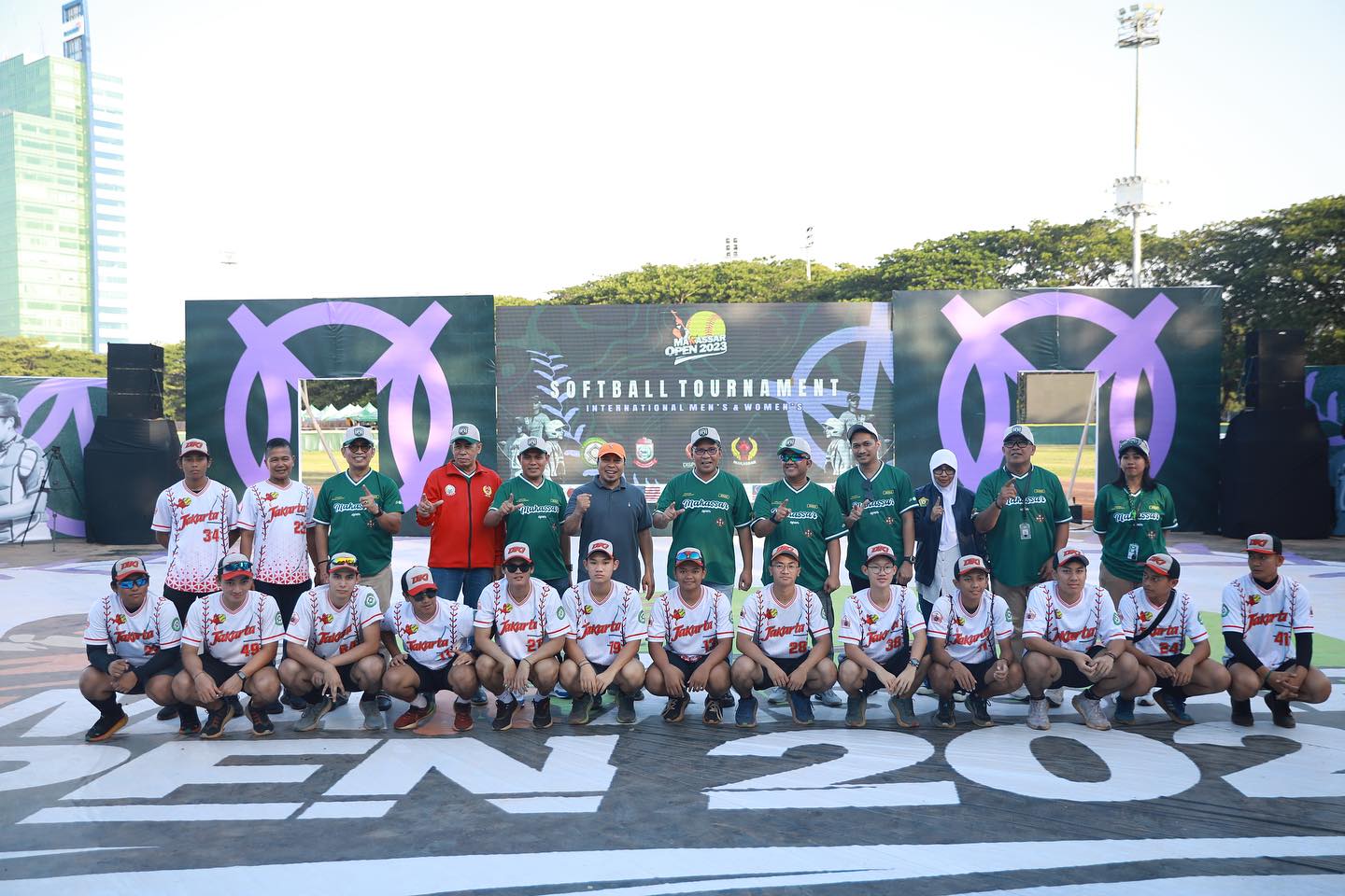 Danny Pomanto Buka Kejuaraan Makassar Open 2023 International Men & Women Softball Turnament