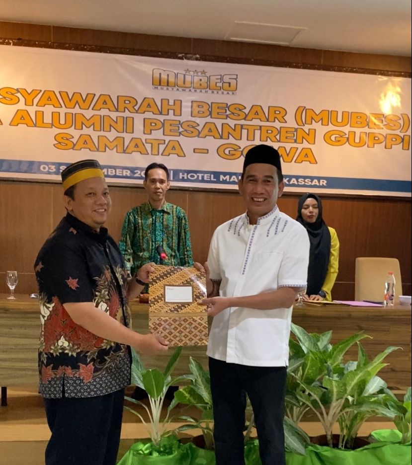 Terpilih Ketum IKA Pesantren GUPPI Samata Gowa, Rudianto Lallo Bertekad Satukan Alumni